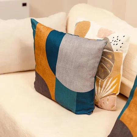 公寓 Penthouse 2br Duplex&free Parking *