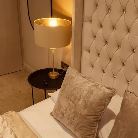 Penthouse 2br Duplex&free Parking *