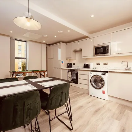 Penthouse 2br Duplex&free Parking * Leeds (West Yorkshire)